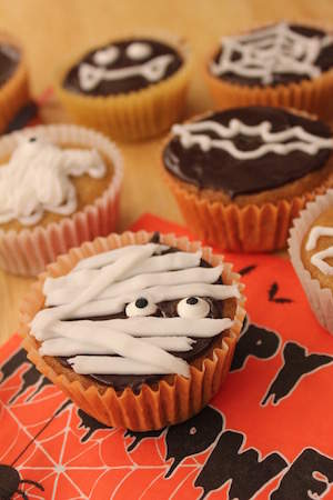 Halloween-Cupcakes Mumie